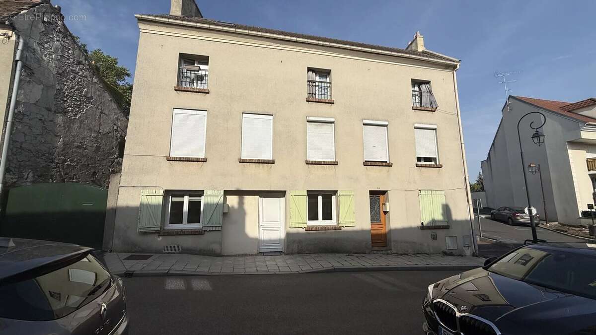 Appartement à MOISSELLES