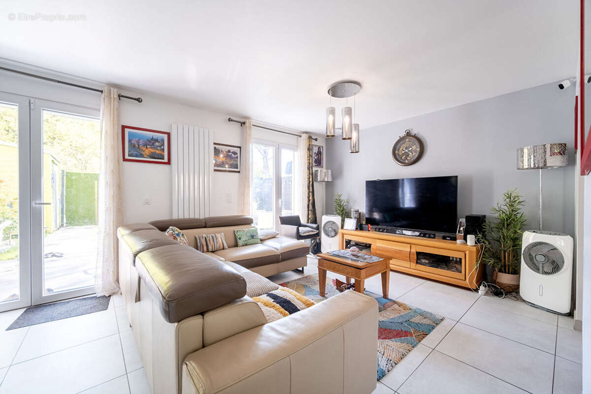 Maison à VILLENEUVE-SAINT-GEORGES