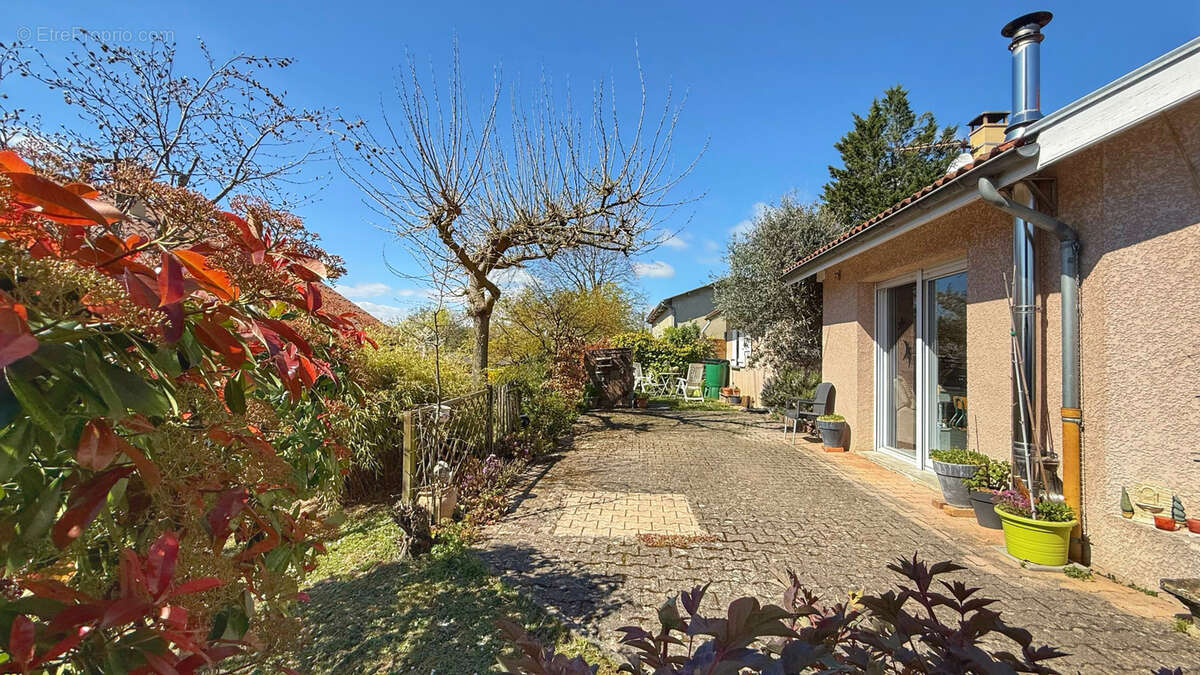 Maison à LA MURETTE