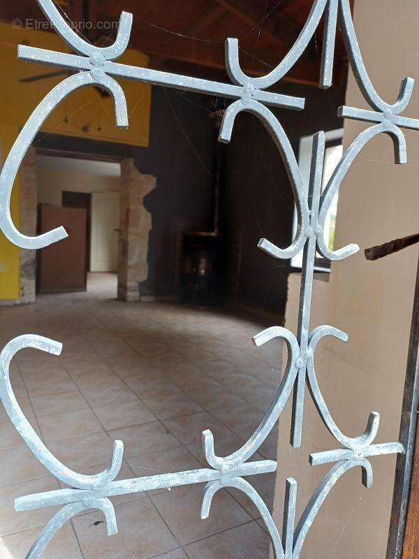Maison en pierre de village - photo 8
