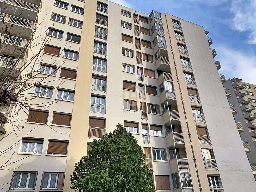 Appartement à SEYSSINS