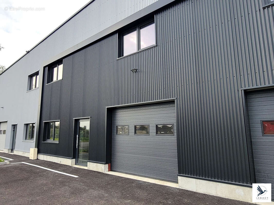 Commerce 320 m² à Fegersheim  - photo 8