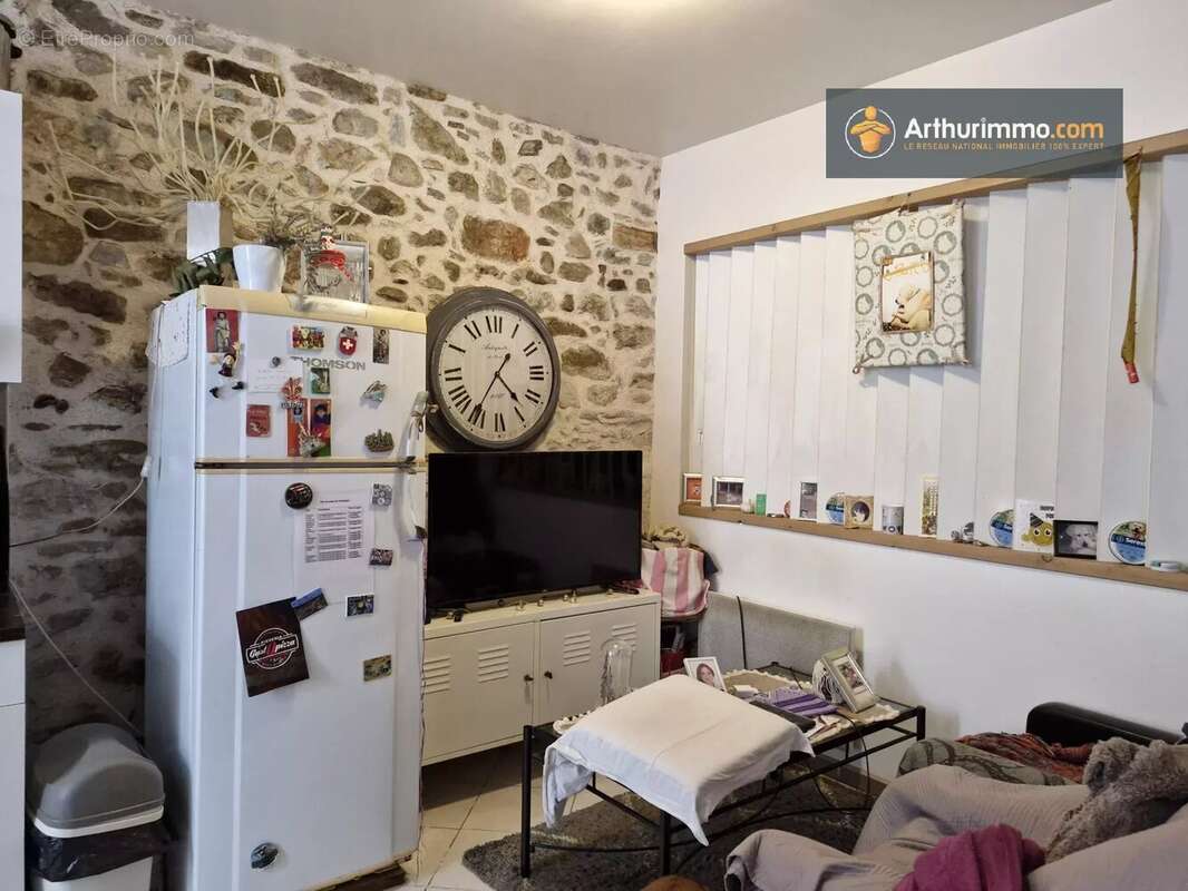 Appartement à LAROQUE-D&#039;OLMES