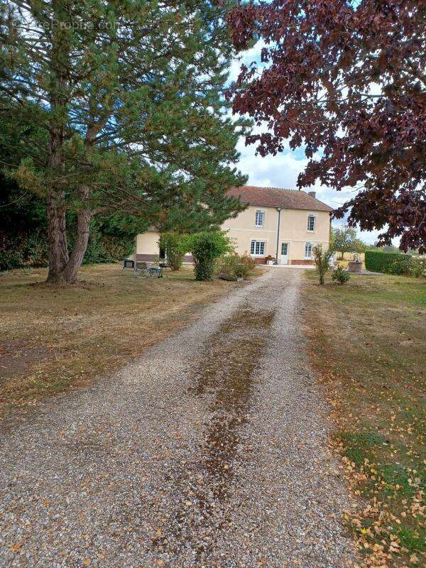 Maison à BOSC-RENOULT-EN-OUCHE