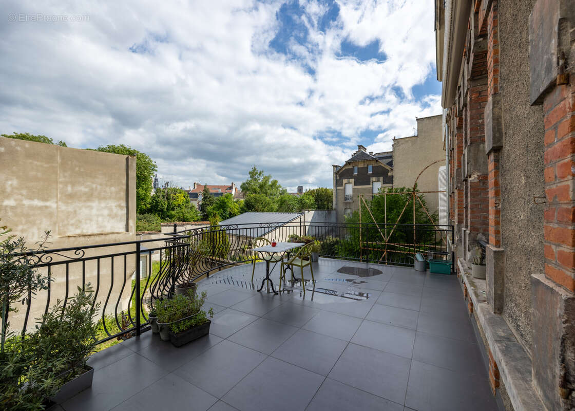 Appartement à REIMS