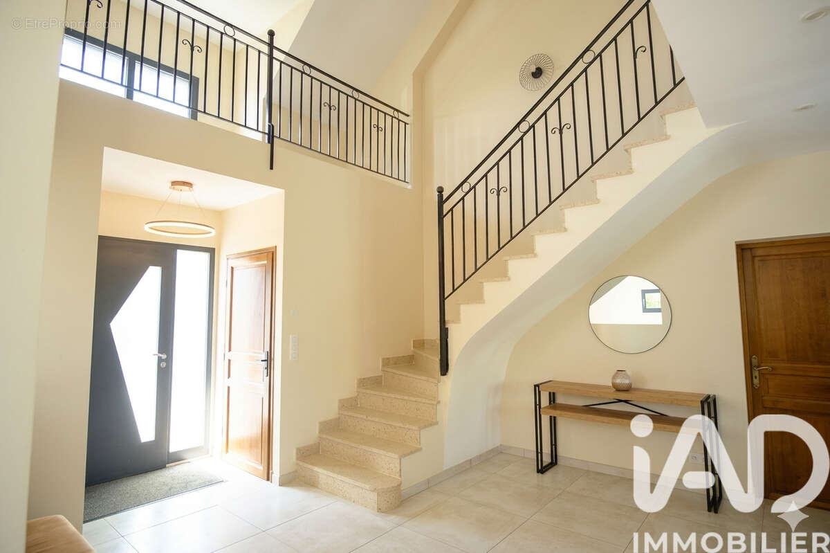 Photo 4 - Maison à LUYNES