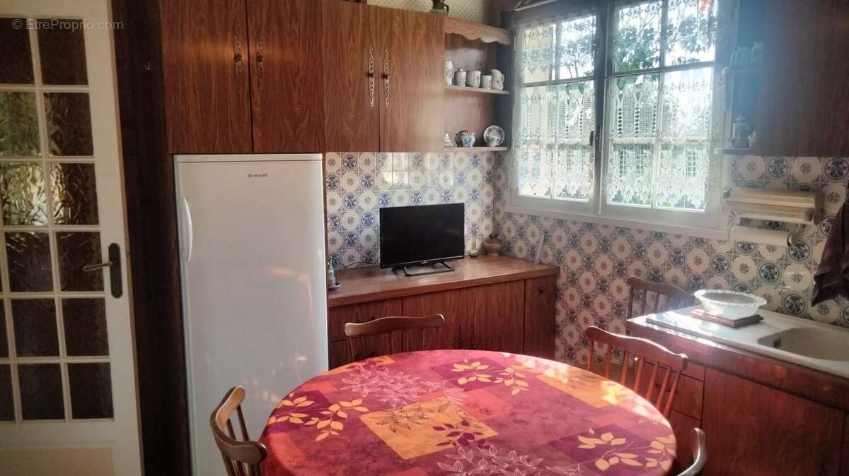 Pavillon 115m2, 2 mns de Vouillé(800m2 terrain) - photo 10
