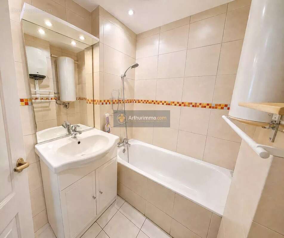 Appartement à FREJUS