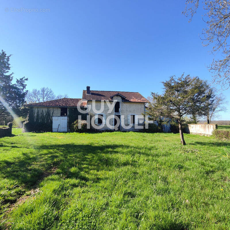 Maison à GRENADE-SUR-L'ADOUR