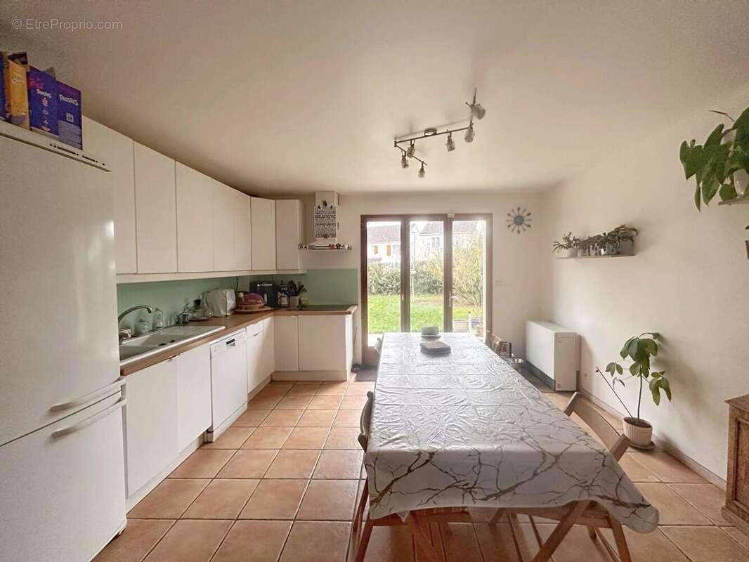 Maison à MONTMORENCY