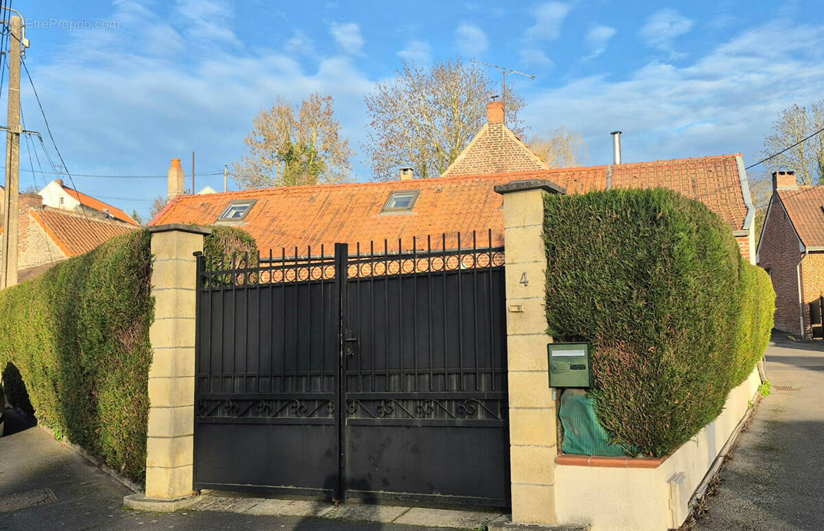 Maison à WARGNIES-LE-GRAND