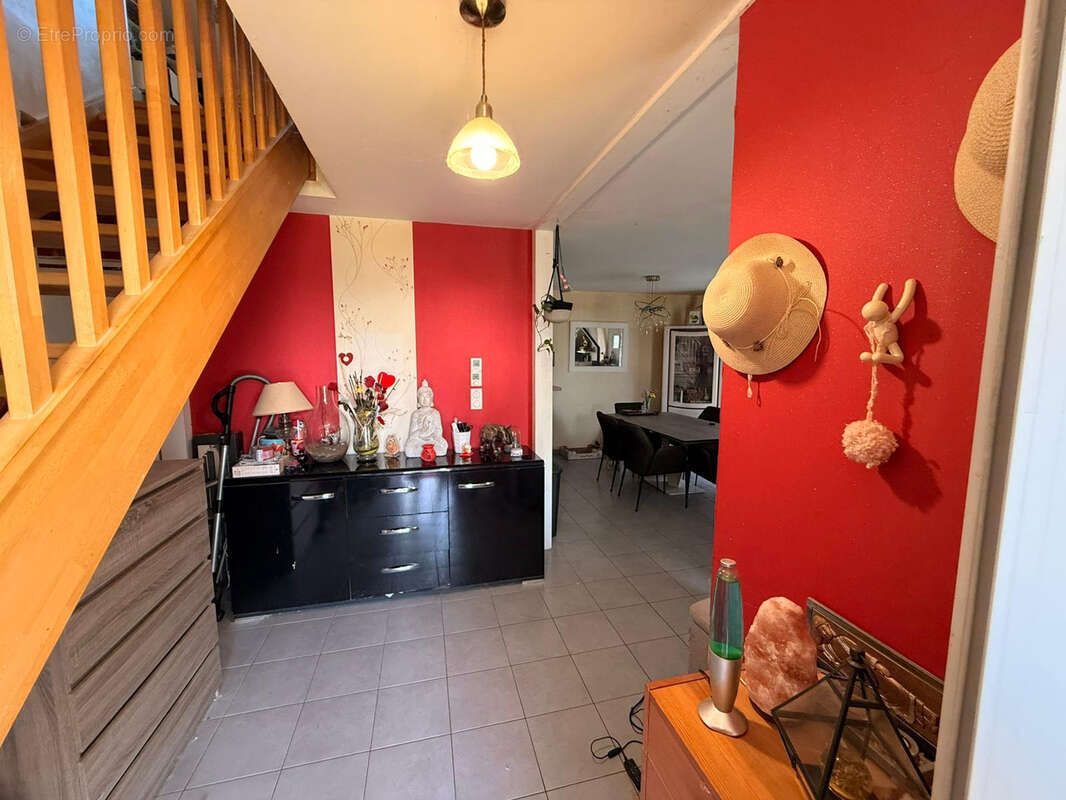 Maison à L'ISLE-SUR-LE-DOUBS