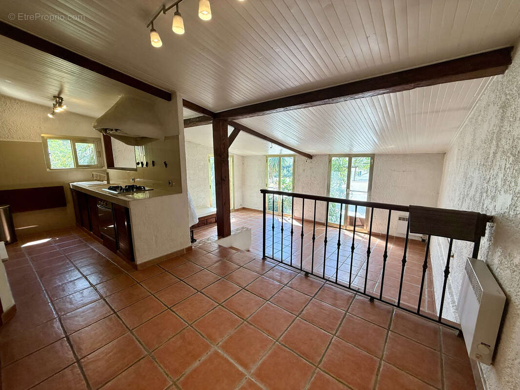 Appartement à ROQUEBRUNE-CAP-MARTIN