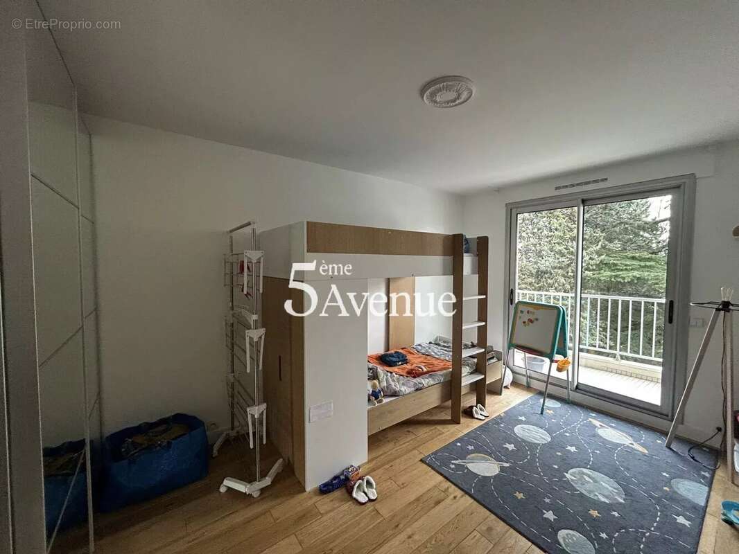 Appartement à SAINT-MAUR-DES-FOSSES