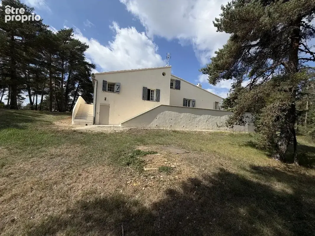 Bargème – bastide de 169 m² sur 1,49 hectare – 480 000 € - photo 2