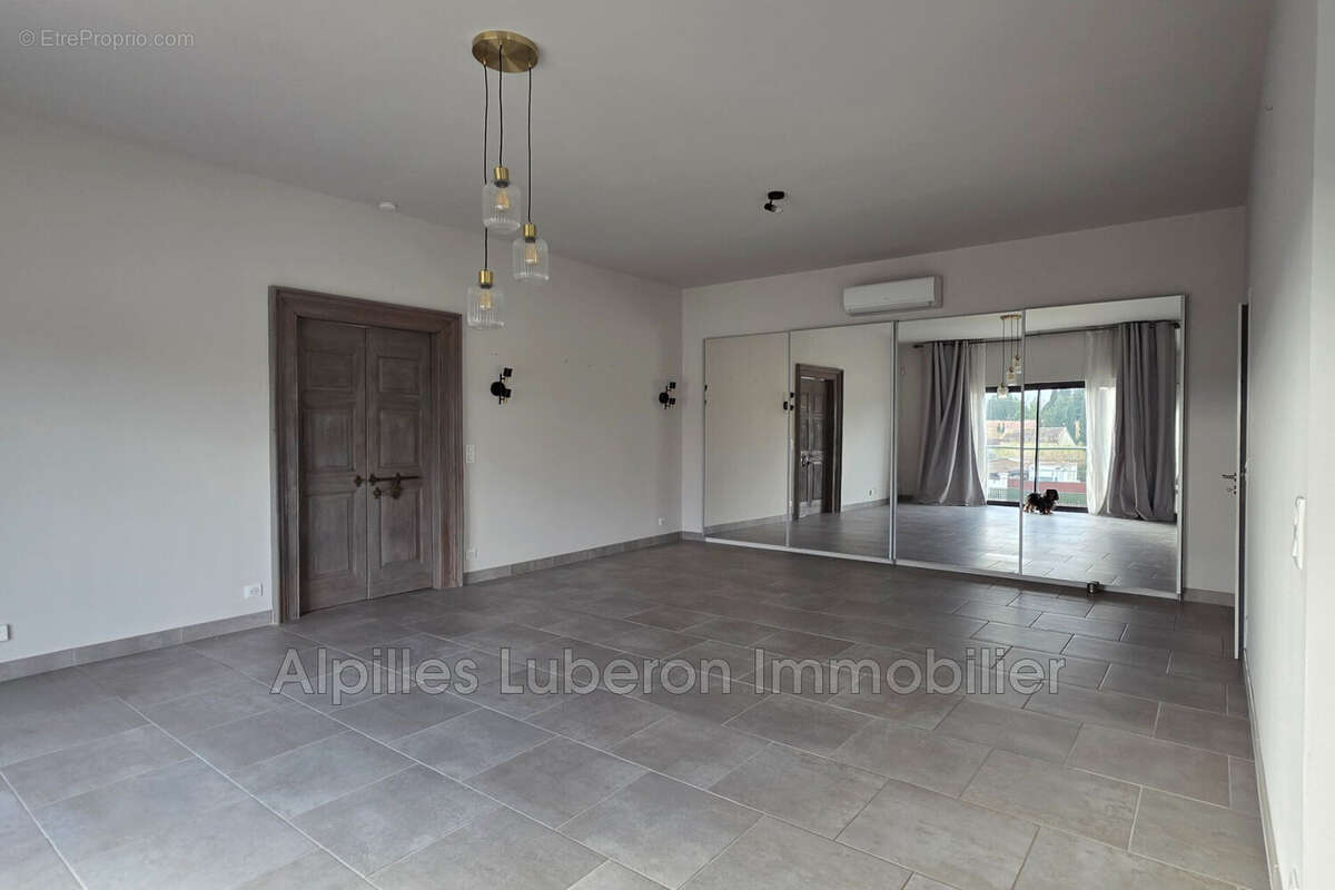 Maison à EYGALIERES