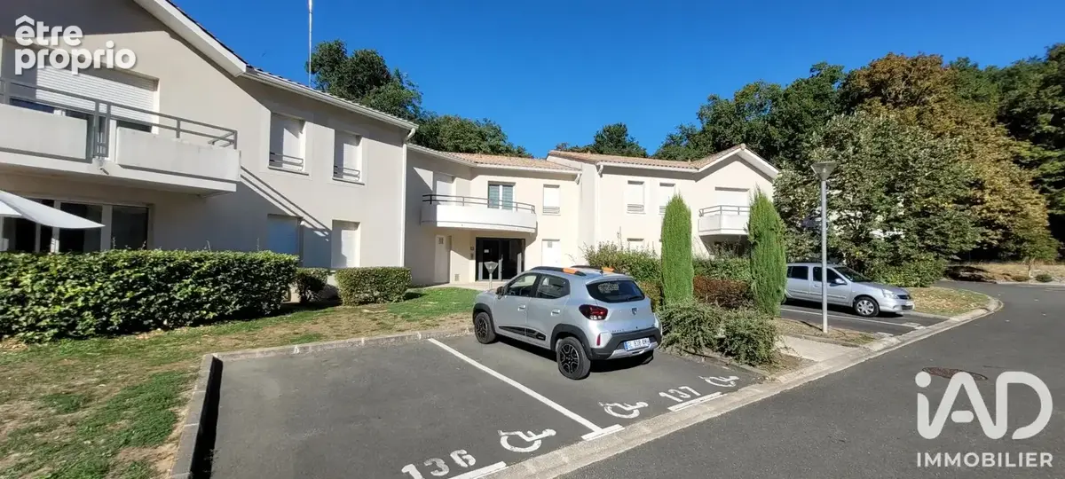 Photo 1 - Appartement à COGNAC
