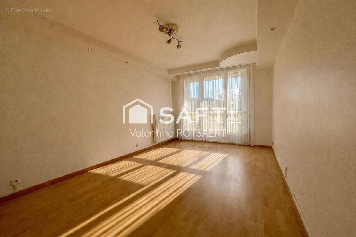 Photo 1 - Appartement à COMPIEGNE