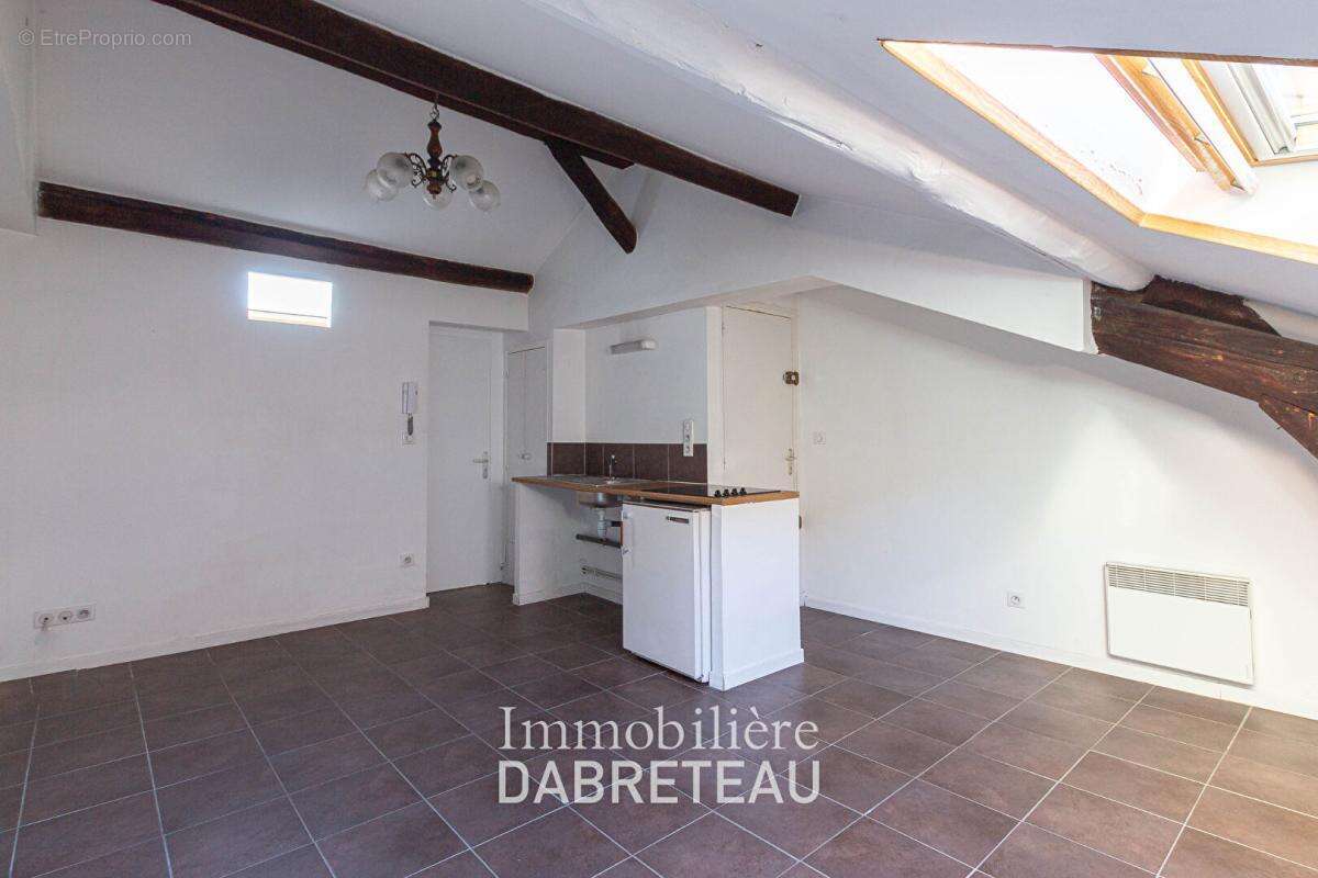 Appartement à LYON-8E
