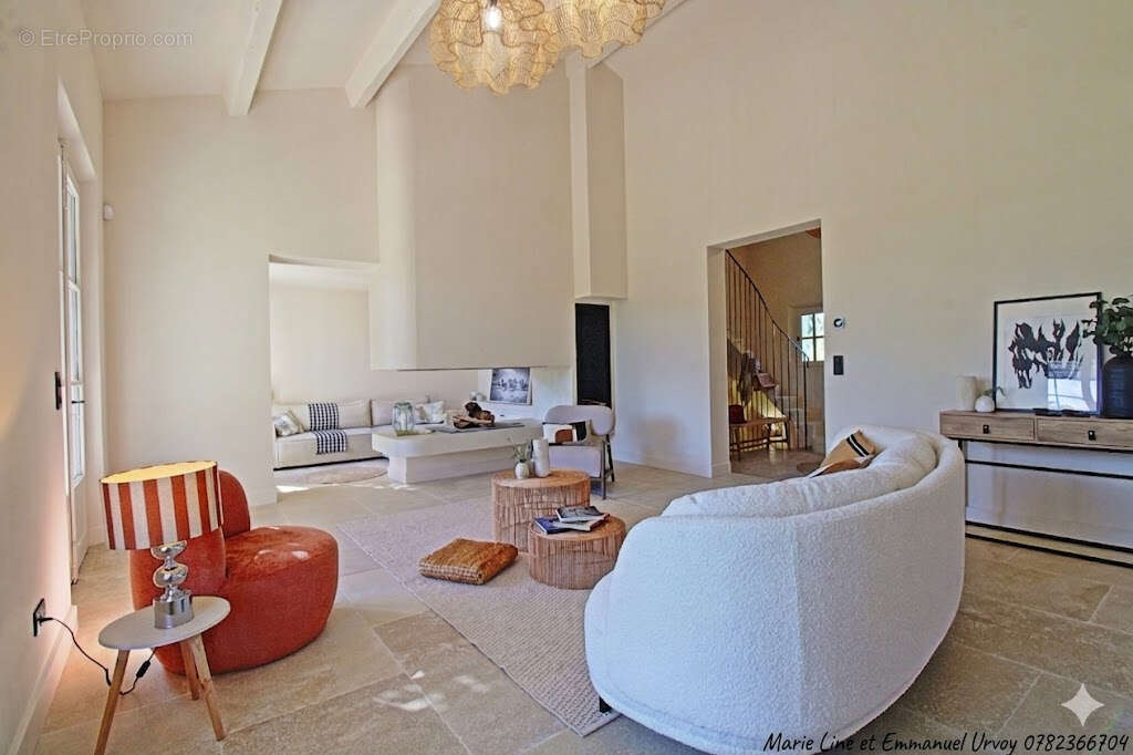 Maison à MAUSSANE-LES-ALPILLES