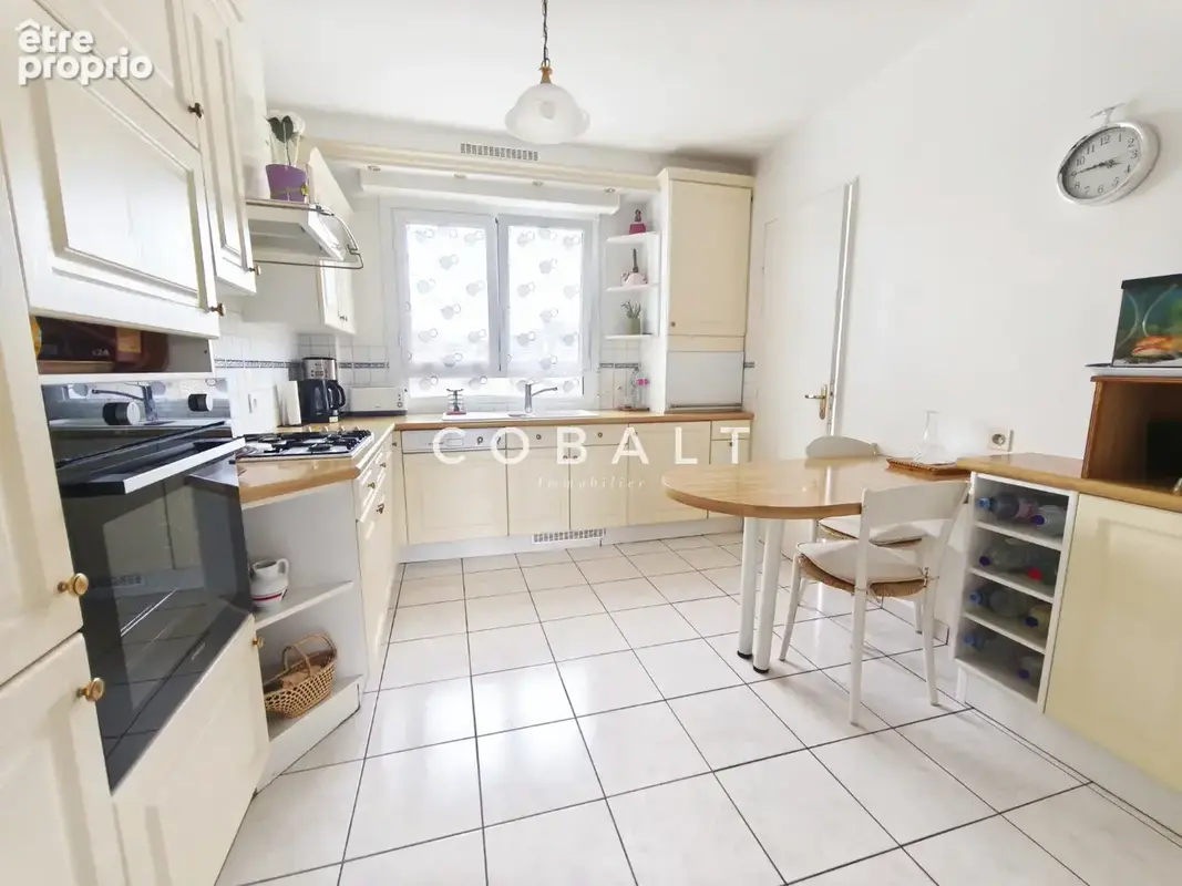 Appartement 5 pièces 120 m2 — Vue imprenable sur le port de Redon - photo 3