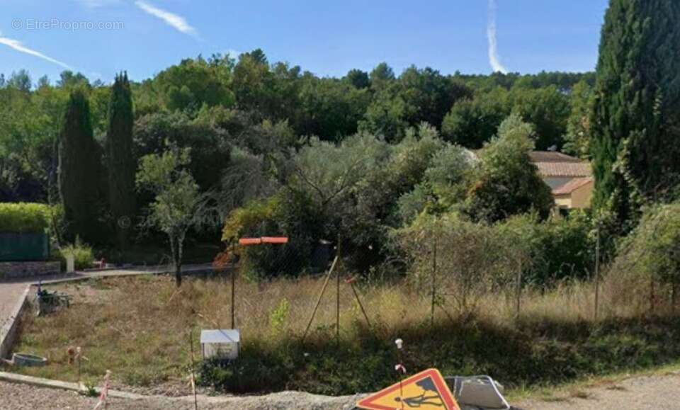 Terrain à CABASSE