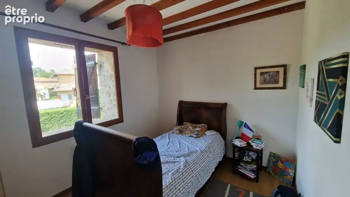 Secteur Saint-Macaire - Maison en pierre 3 chambres - Jardin et Garage - photo 11