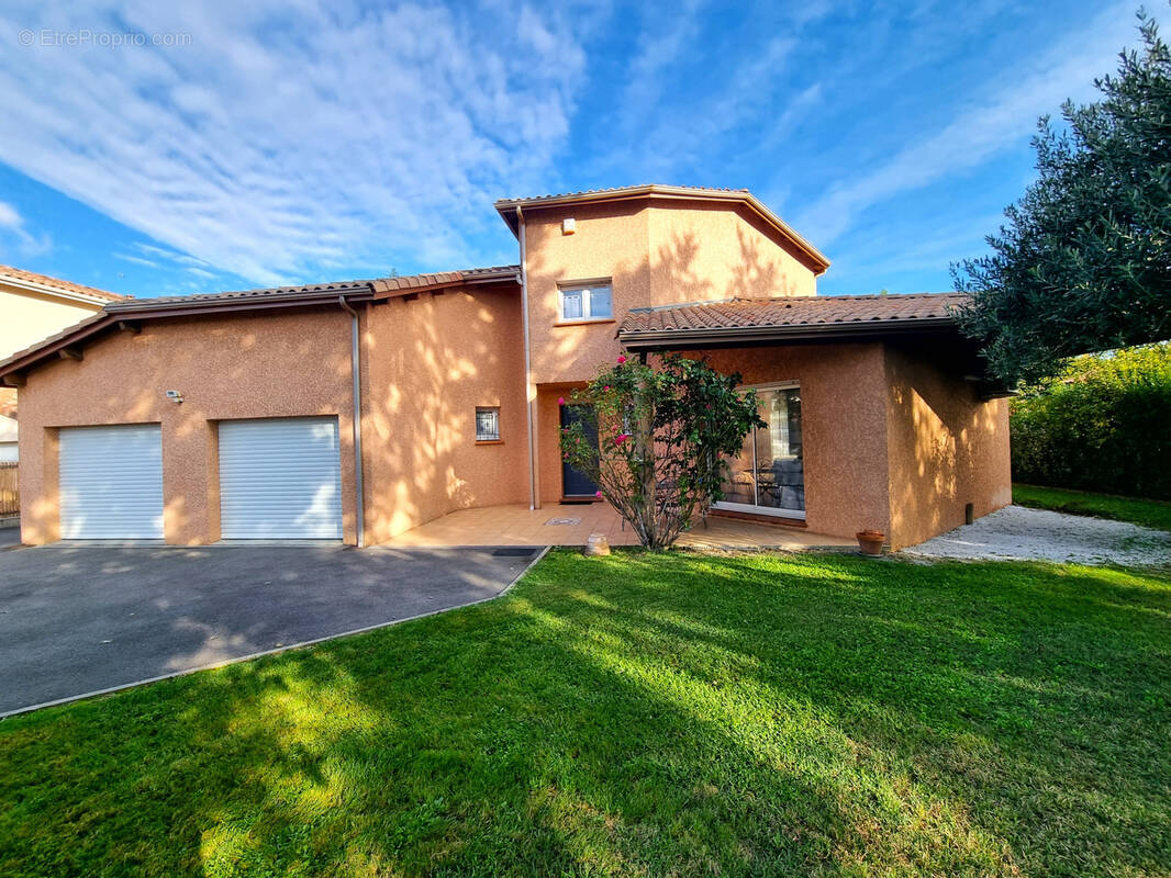 Maison à CASTANET-TOLOSAN