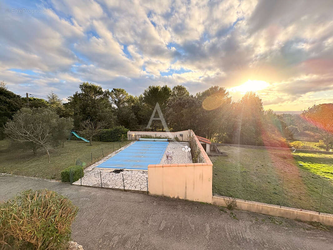 Maison à VENTENAC-CABARDES