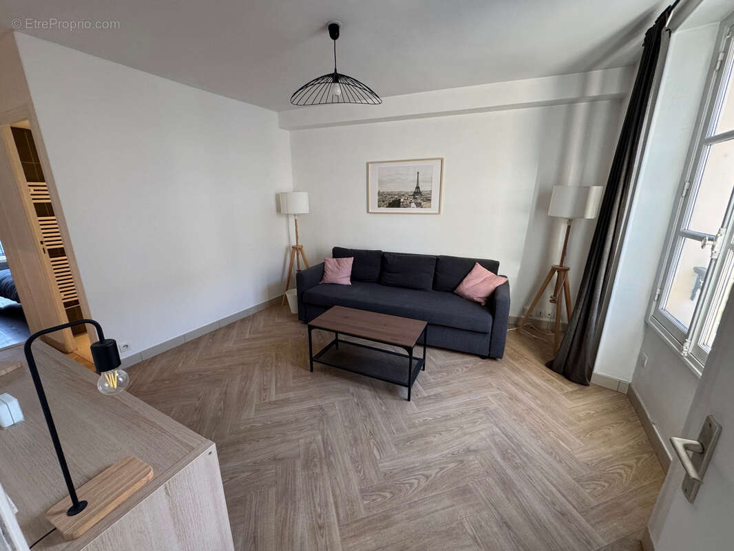 Appartement à VERSAILLES