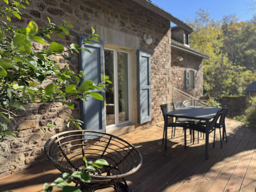 Maison à SAINTE-RADEGONDE