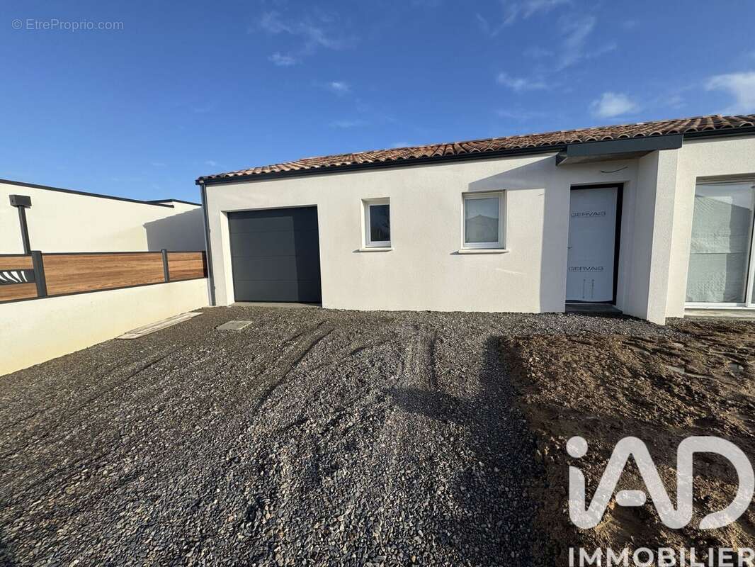 Photo 8 - Maison à TALMONT-SAINT-HILAIRE