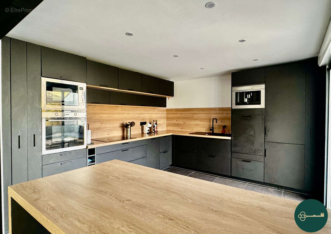 Maison à PAGNEY-DERRIERE-BARINE