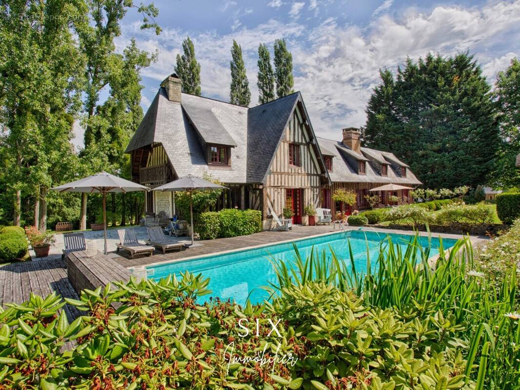 Maison à PONT-L&#039;EVEQUE