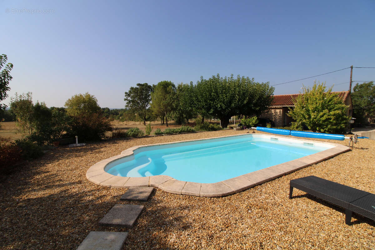 Maison à SAINT-JULIEN-DE-CASSAGNAS