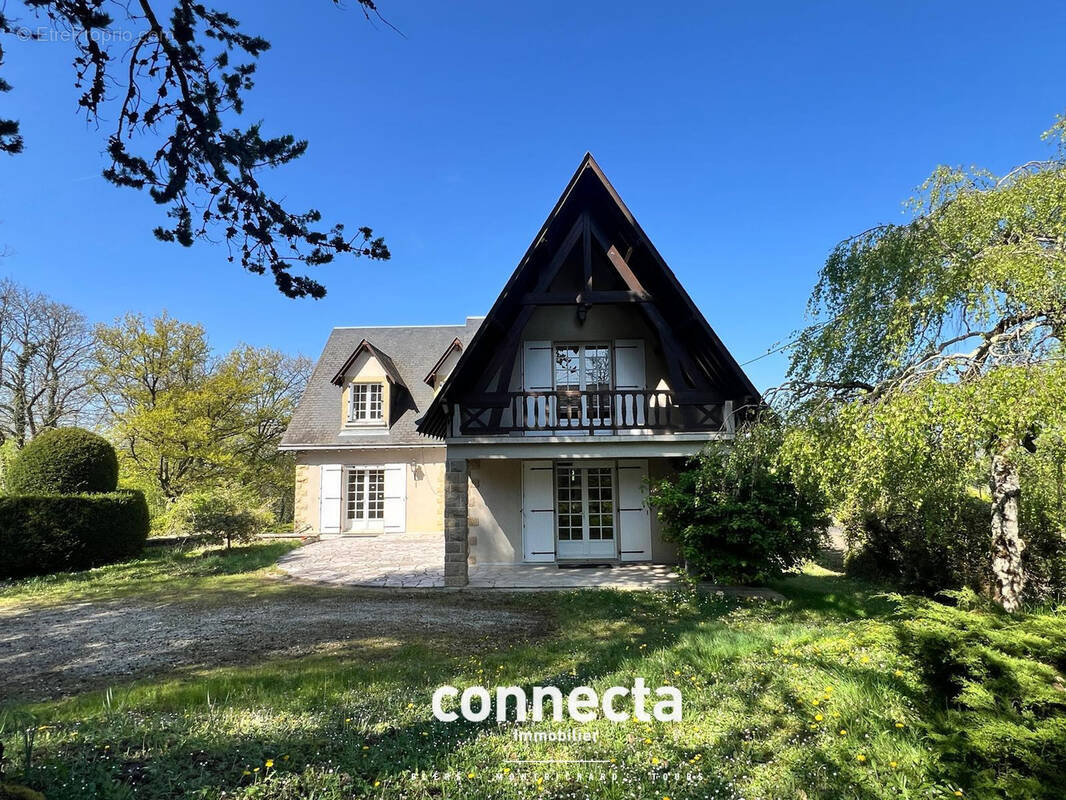 Maison à MONTRICHARD