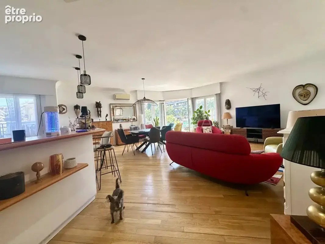 Libération – Appartement 3/4 pièces de 101 m² avec grand balcon - photo 3