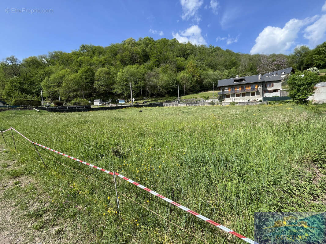 Terrain à GEZ
