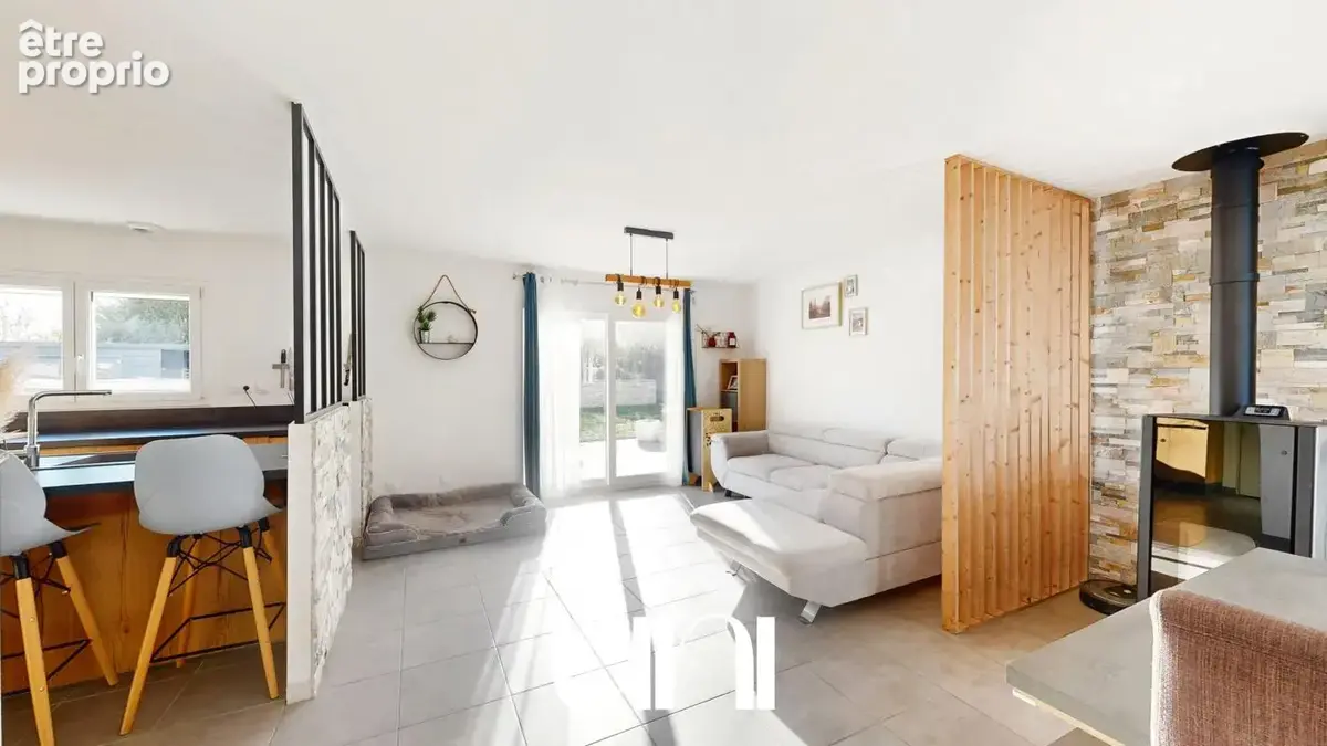 Maison de 5 pièces de 114m2 avec garage - BELLENGREVILLE - photo 12