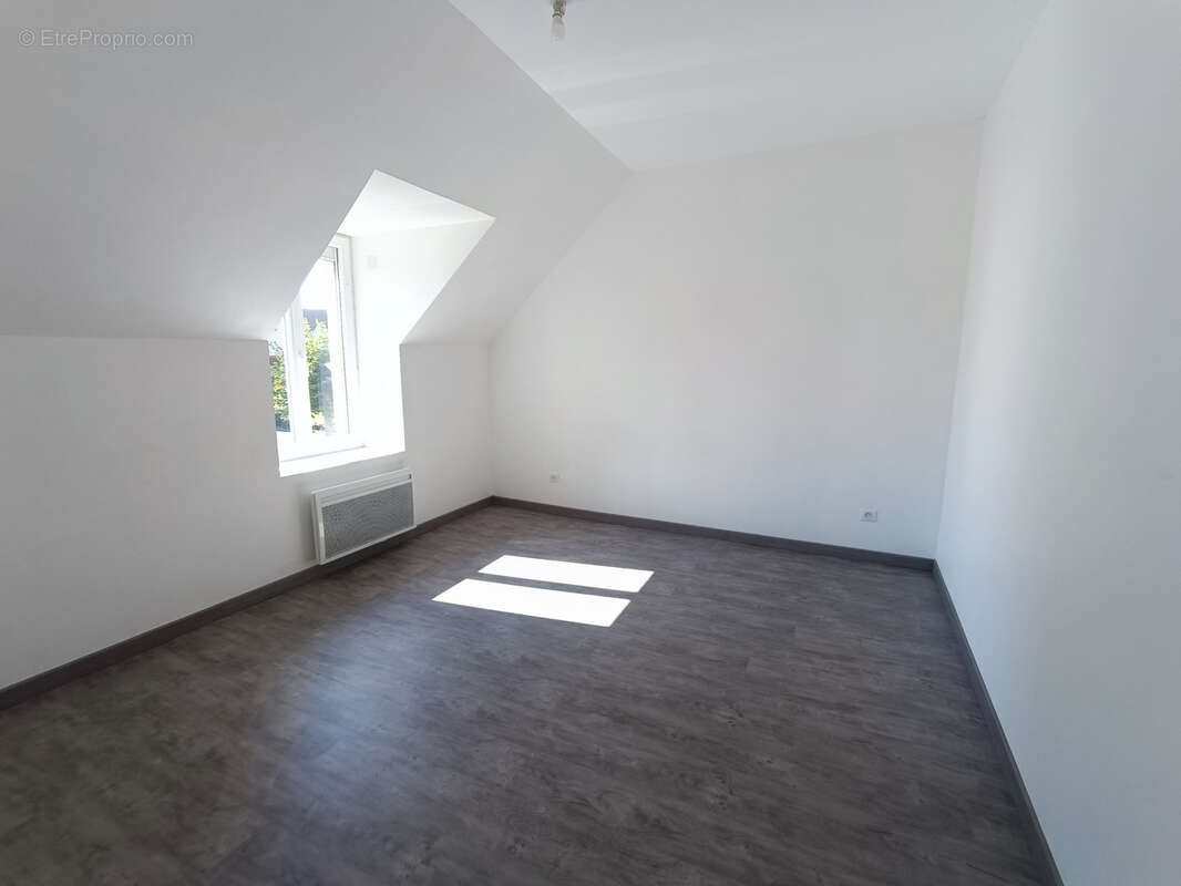 Maison à SANCERGUES