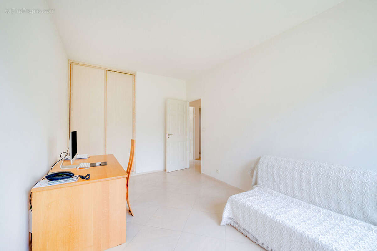 Maison à DEUIL-LA-BARRE