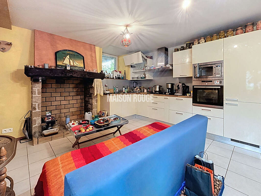 Maison à PLOUER-SUR-RANCE