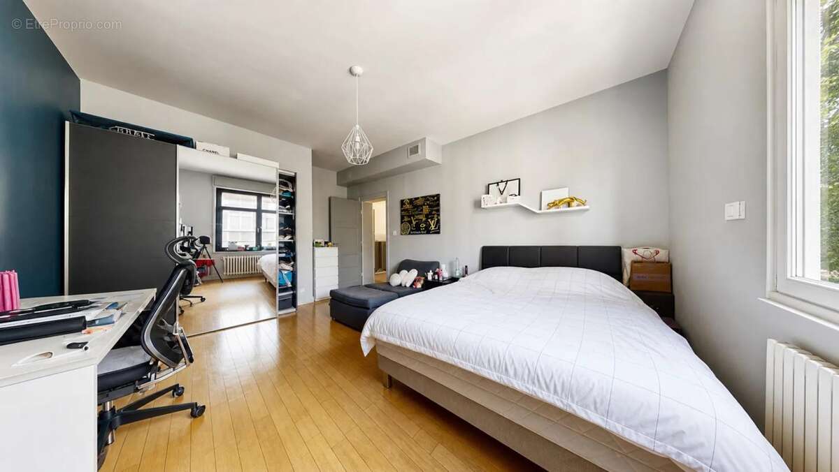 Maison de 9 pièces de 243 m² à Thionville - photo 9