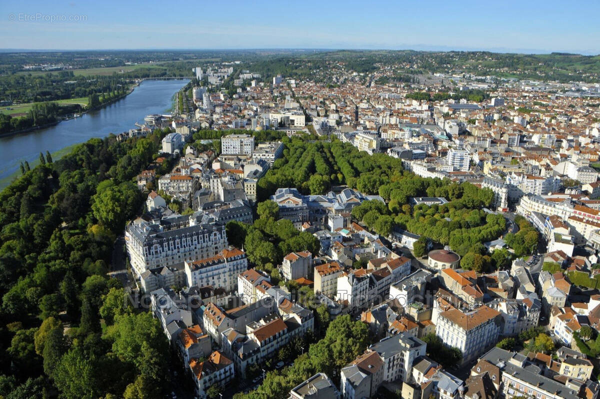 Appartement à VICHY