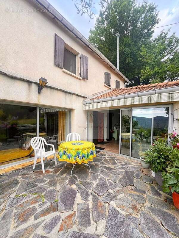 Belle et grande maison familiale,  terrain, calme, belle vue - photo 14