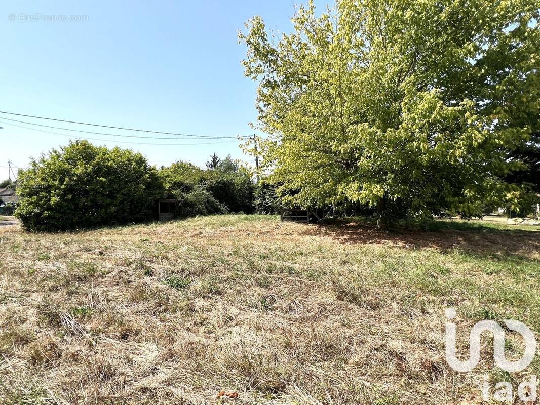 Photo 1 - Terrain à TARGON