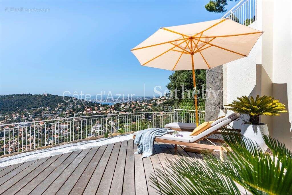 Appartement à VILLEFRANCHE-SUR-MER