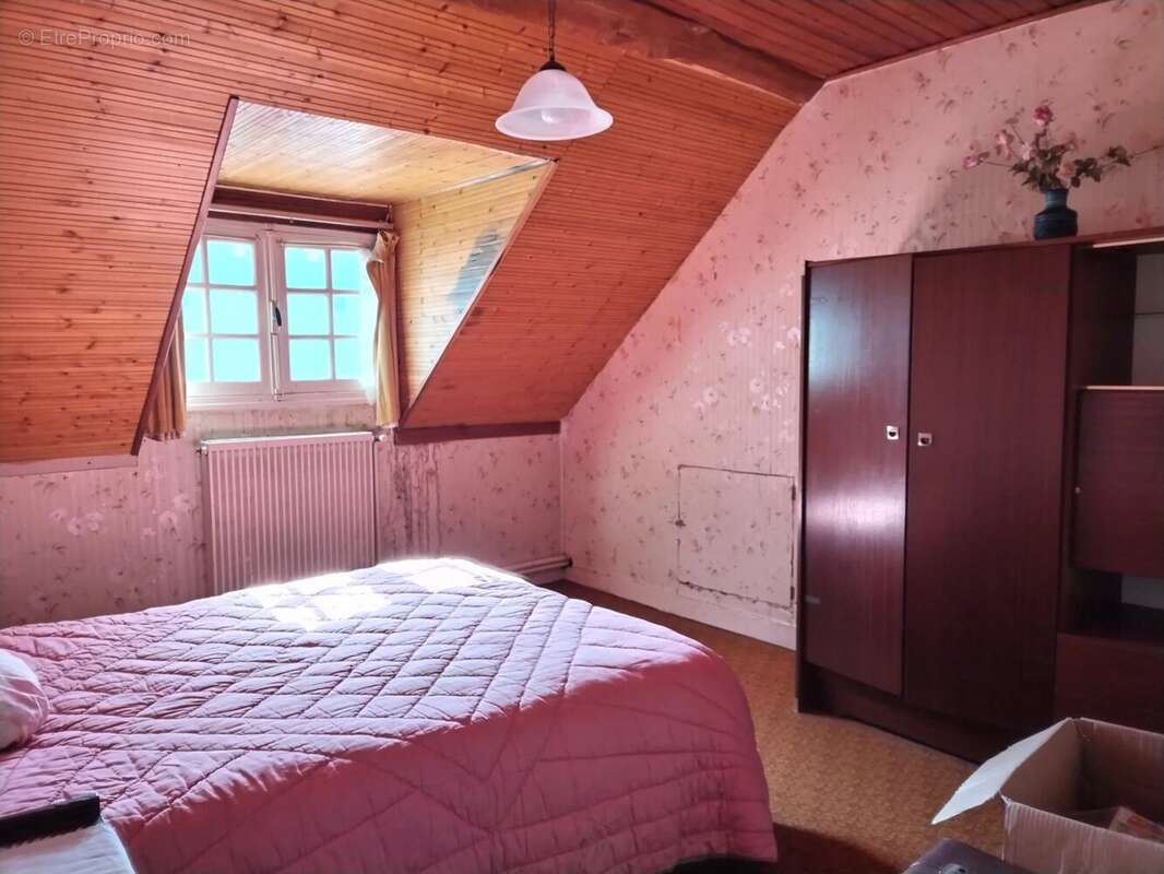 Maison à BUSSY-LE-REPOS