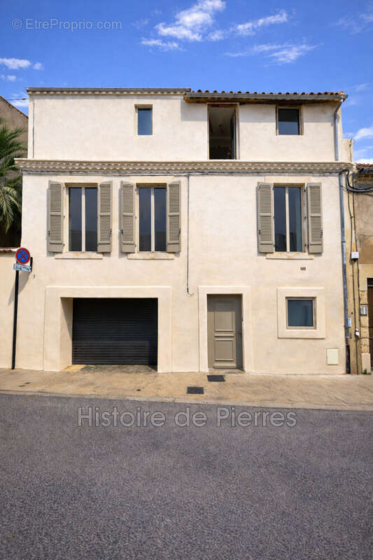 Maison à NIMES