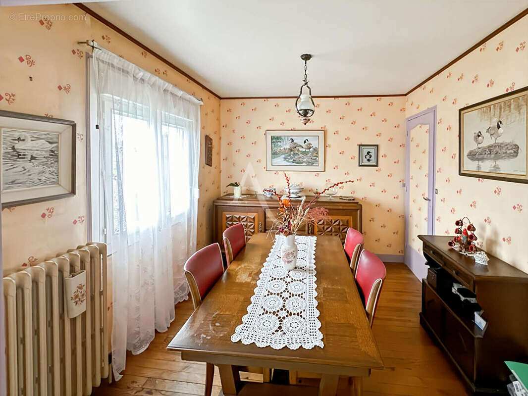 Maison à ETREPAGNY